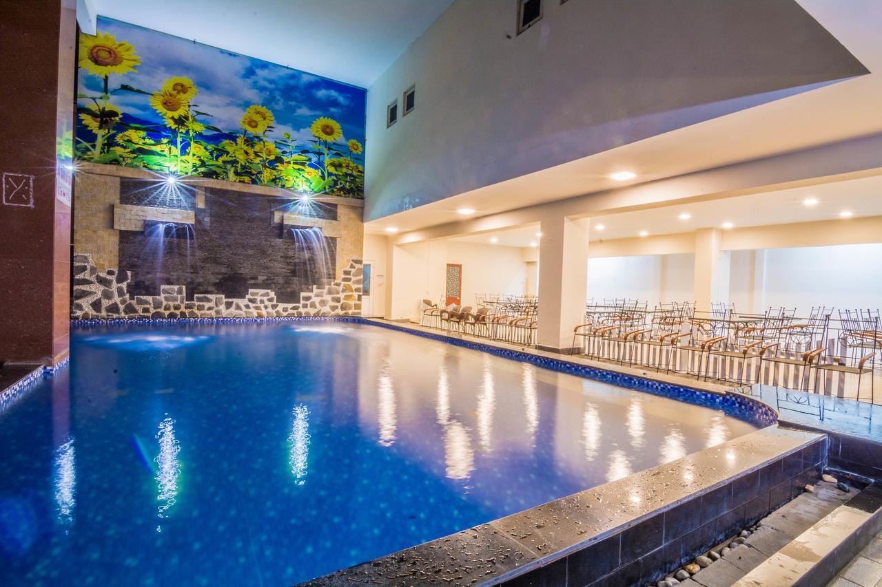 Spring Hotel Вунг Тау Екстериор снимка